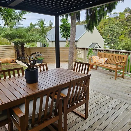 Tree Tops Retreat Paihia Exterior photo