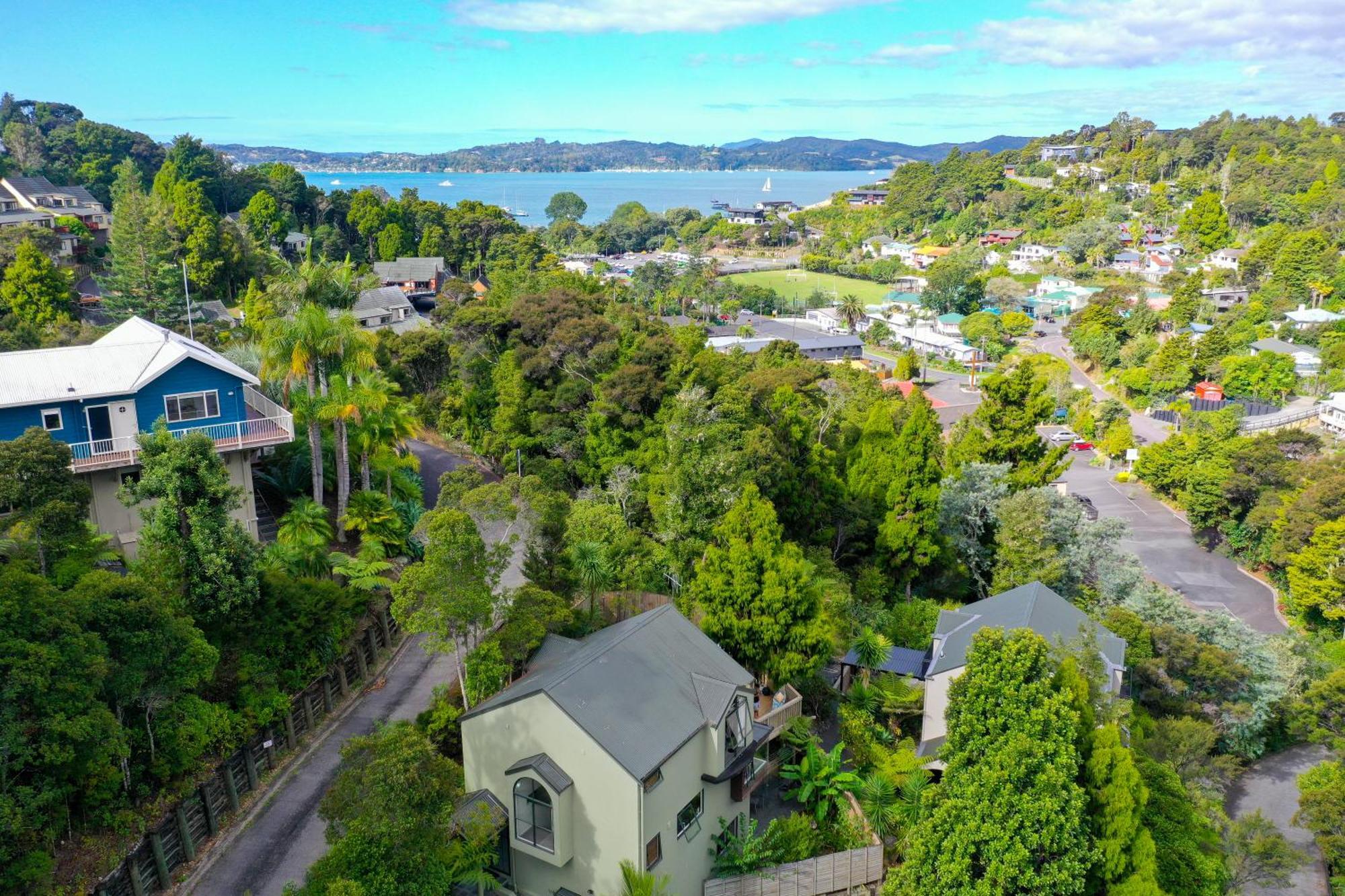 Tree Tops Retreat Paihia